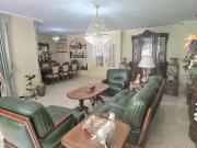 Casa en venta en Zaragoza, La Almozara. CASA A LA VENTA...