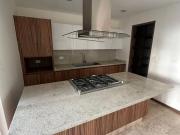 CASA EN VENTA EN ZAVALETA