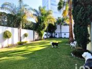 CASA EN VENTA EN ZAVALETA CON JARDIN DE 400M2 ATRAS DE...