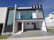 Casa en venta en Zerezotla, San Pedro Cholula, Puebla