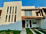 Casa en Venta en Zerezotla, San Pedro Cholula, Puebla