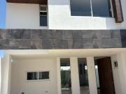 Casa en Venta en Zerezotla, San Pedro Cholula, Puebla