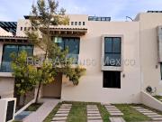 Casa en venta en Zibata