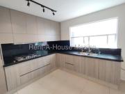 Casa en venta en zibata de 3 recamaras con roof y amenidades