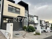Casa en venta en zibata queretaro