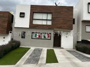 Casa en venta en Zibatá, Querétaro