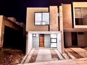 Casa en venta en Zimalta, Tlaquepaque