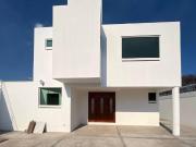 VENTA CASA ZINACANTEPEC