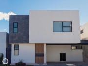 CASA EN VENTA EN ZIRANDA LUXE RESIDENCIAL, EN METEPEC