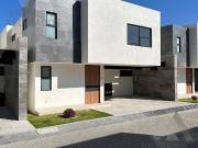 CASA EN VENTA EN ZIRANDA, METEPEC