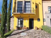 Casa en venta en Zirándaro, San Miguel de Allende,...