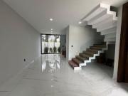 CASA EN VENTA EN ZOI SANTA ANITA CON ROOF A UN COSTADO...