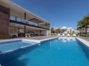 Casa en venta en Zoi Sur con Alberca y Casa Club | 2...