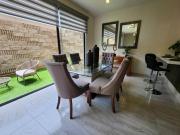 CASA EN VENTA, EN ZONA CAMPANARIO, QUERETARO