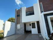 Casa en Venta en Zona Cementos Atoyac, Puebla, Puebla