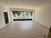 Casa en venta en Colinas de San Jeronimo con seguridad y...