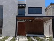 CASA EN VENTA EN ZONA EXCLUSIVA CUMBRES | CANCUN