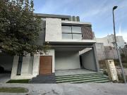 CASA EN VENTA EN ZONA PEDREGAL | 3 RECÁMARAS | 11 MDP