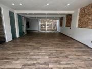 Casa en Venta en Zona Plateada con Roof Garden, Sótano y...