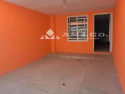 CASA EN VENTA, remodelada, entre Miravalle y Echeverria