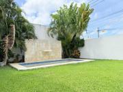 CASA EN VENTA, EQUIPADA 3 RECAMRAS 4.5 BAÑOS ALBERCA EN...