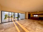 CASA EN VENTA EQUIPADA CON 1 RECÁMARA EN PB Y 3...