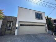 CASA EN VENTA EQUIPADA EN CUMBRES SEGUNDO SECTOR
