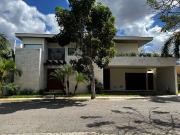 Casa en venta equipada Mérida Yucatán, Privada...