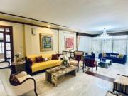 Casa en venta ESPECTACULAR y SUPER GRANDE con acabados...