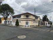 Casa en Venta esquina con local comercial, Ubicada en...