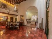 Casa en venta estilo mediterráneo en centro de merida...