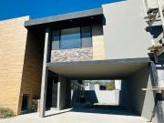 Casa en Venta, Estricta Seguridad, Altares Residencial,...