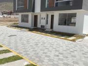 Casa en venta, excelente sector, a 800 metros del...