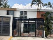 Casa en VENTA EXCELENTE UBICACIÓN ENTRE TIZOC Y XÓCHITL