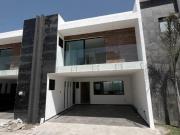 Casa En Venta Excelente Ubicación Junto A Arboreto