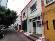 Casa en Venta. Excelente ubicación muy cerca a Los Arcos!