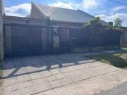 Casa en venta Fisherton 3 dormitorios con pileta