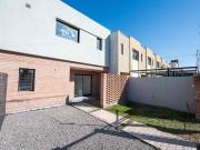 CASA EN VENTA FISHERTON 4 AMBIENTES A ESTRENAR