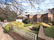 Casa en Venta, Fisherton tradicional, 4 dormitorios, pileta