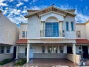 CASA EN VENTA FRAC CANTO DE MURANO AV TRES CANTOS CD...