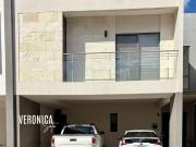 CASA EN VENTA Fracc. Abitalia