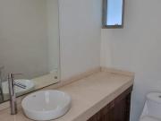 CASA EN VENTA FRACC. BOSQUE DE LAS FUENTES A 13 MINUTOS...