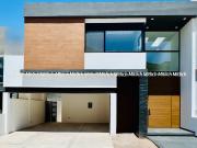 Casa en venta Fracc. Bosque Real $7,500,000