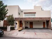 Casa en venta Fracc. CLUB DE GOLF LA LOMA en San Luis...
