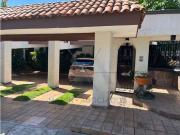 Casa en Venta Fracc Club de Golf Tabachines, Cuernavaca...