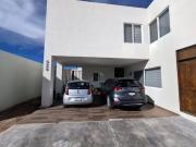 CASA EN VENTA FRACC. COLINAS DEL SALTITO.