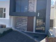 CASA EN VENTA FRACC EL OLIVAR