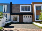 CASA EN VENTA FRACC EN ALTOZANO, MORELIA. ESTRENA LA...