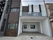 CASA EN VENTA FRACC. ESTRELLA DEL PACÍFICO – SANTA FE