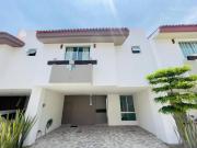 Casa Moderna en Ikal Residencial, Zapopan – 3 Recámaras